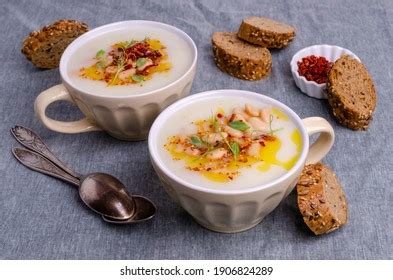 71 Topinambur Soup Images, Stock Photos & Vectors | Shutterstock