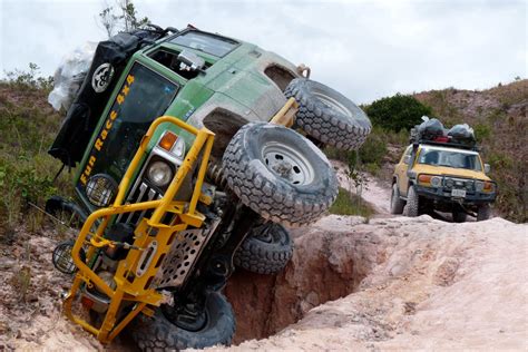 Toyota Land Cruiser Series 70 ( Machito) and Fj Cruiser. Gran Sabana ...