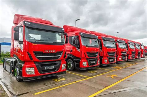 Royal Mail expands fleet of low-emission vehicles - Staffordshire Live