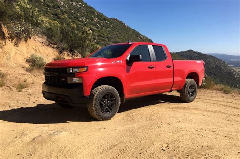 2020 Chevrolet Silverado Trail Boss Custom Review Stylish and solid off ...