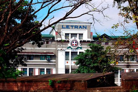 Duterte hails Letran as college marks 400 years | ABS-CBN News