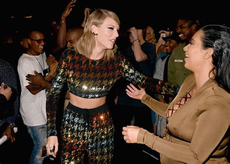 Taylor Swift Meeting Other Celebrities | POPSUGAR Celebrity