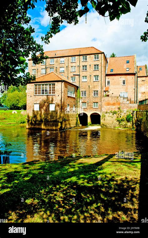 Stamford bridge east yorkshire hi-res stock photography and images - Alamy