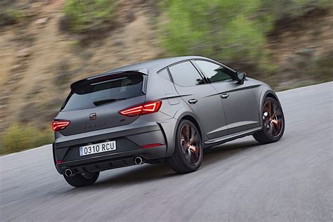 SEAT Leon Cupra R Specs & Photos - 2017, 2018, 2019, 2020, 2021, 2022, 2023, 2024 - autoevolution