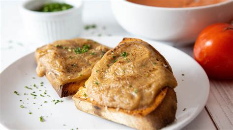 Traditional Welsh Rarebit Recipe