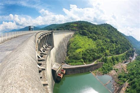 Victoria Dam (Sri Lanka) ~ Must See how To?