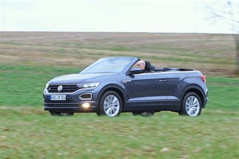 See Photos of the 2021 Volkswagen T-Roc Cabriolet