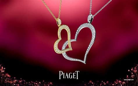 Dra jou hart om jou nek op Valentynsdag!! | Designer jewelry brands, Jewelry branding, Heart jewelry
