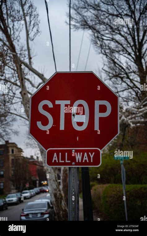 Stop all way Sign USA Stock Photo - Alamy