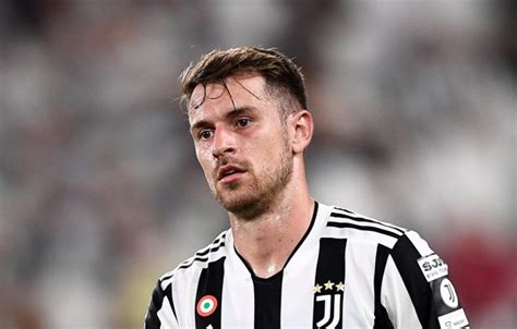 Juventus confirm Aaron Ramsey will LEAVE in January with Newcastle ...