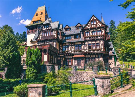 Pelisor Castle, Sinaia, Romania jigsaw puzzle in Castles puzzles on ...