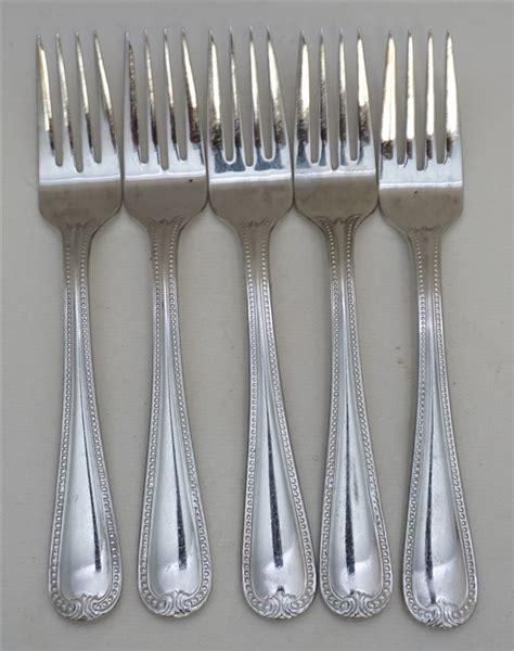 34 pc LENOX VINTAGE JEWEL FLATWARE W BOX