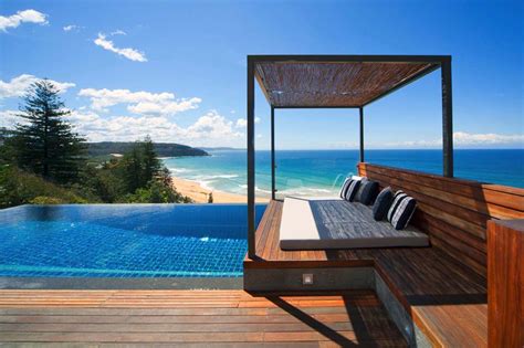 40+ Absolutely spectacular infinity edge pools | Outdoor daybed, Luxury ...