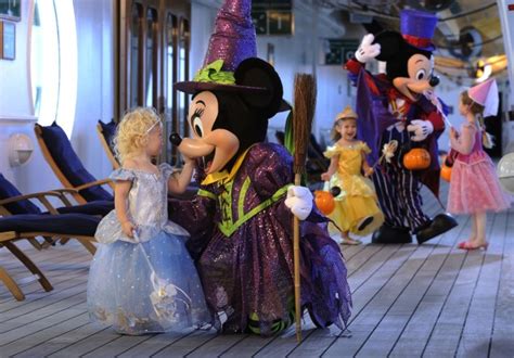 Disney Cruise Line Sets Halloween Entertainment for Late October | The ...