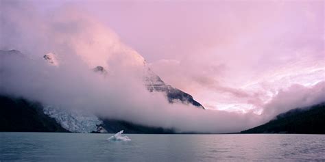 Berg Lake trail hike, Canada