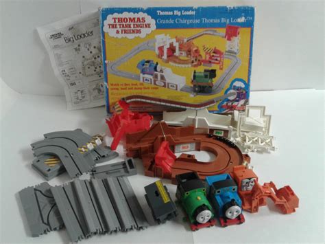 Thomas The Tank Engine - Thomas Big Loader - Train Set TOMY COMPLETE ...