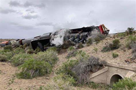 U.S. tourists injured in derailment on remote Argentina heritage railway (updated) - Trains