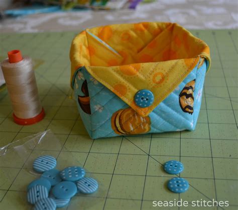 Seaside Stitches: Fabric Box Tutorial