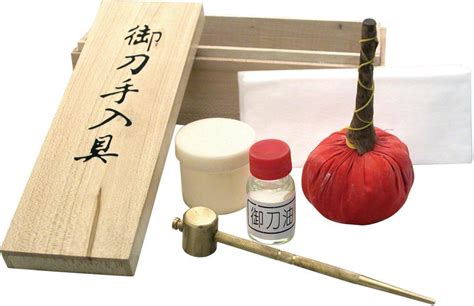 Step by Step Directions on How to Clean a Katana