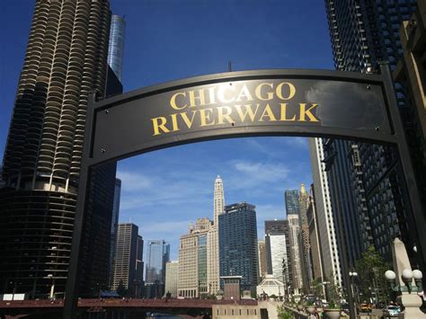 Chicago Riverwalk Restaurants: A Complete Guide to Dining on the ...