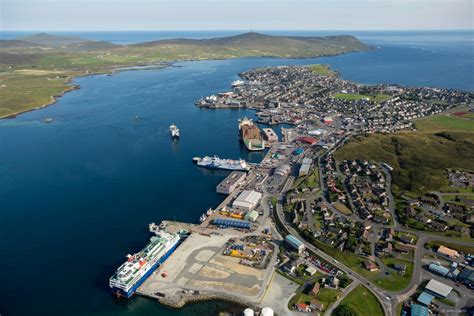 Offshore installation at Lerwick | Lerwick Port Authority