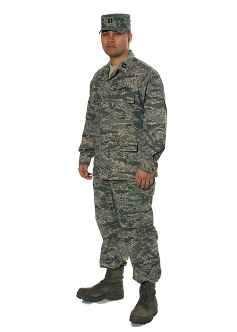 File:USAF Airman Battle Uniform.jpg - Wikipedia