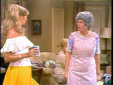 Vicki Lawrence/Thelma Harper - Sitcoms Online Photo Galleries