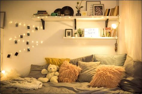 Christmas Lights Living Room Ideas - Living Room : Home Decorating Ideas #4aw1mOL0wr