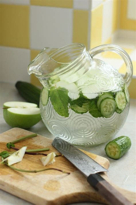 15 DIY Detox Water Ideas To Stay Refreshed | Homemade Recipes