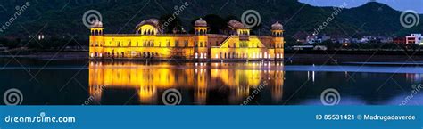 Illuminated Jal Mahal Palace At Night In Jaipur Stock Image - Image of palace, mahal: 85531421