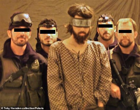 PICTURED: Special forces pose with 'American Taliban' John Walker Lindh in a 's***head ...