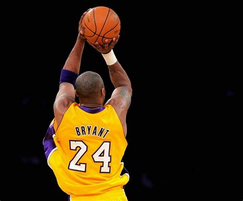 Kobe Bryant Signature Moves in 27 GIFs