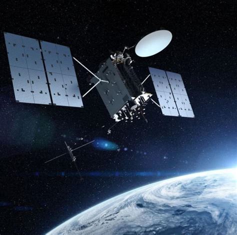 SpaceX launches Air Force's most powerful GPS satellite ever built - CBS News