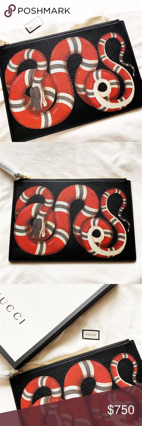 Gucci Snake-Print Leather Clutch Bag | Printed leather clutch, Leather ...