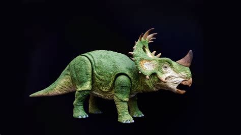 Life size Maiasaura Hatchling