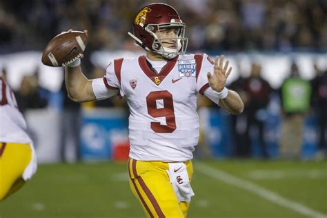 USC quarterback Kedon Slovis injures elbow in Holiday Bowl - Los Angeles Times