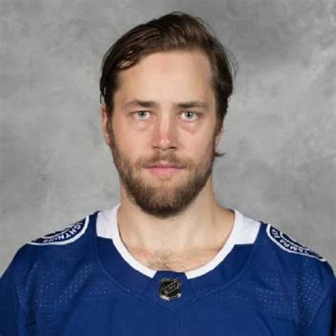 Victor Hedman NFL Contract and Salary; Who is his Wife? (Bio, Age, Family, Stats)