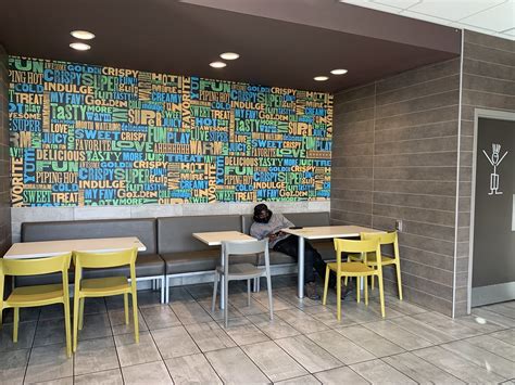 McDonald's interior | McDonald's #2029 (3,844 square feet) 7… | Flickr