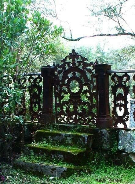 17 Best images about CEMETERY GATES on Pinterest | Gardens, Iron gates ...