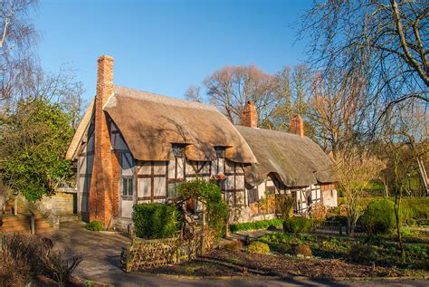 Anne Hathaways Cottage Stratford upon Avon Photograph by David Ross