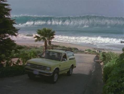 IMCDb.org: 1983 Chevrolet S-10 Blazer [T-10] in "Tidal Wave: No Escape, 1997"