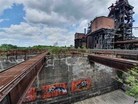 Der Landschaftspark Duisburg-Nord bietet einzigartige Industriekultur im Ruhrgebiet ...