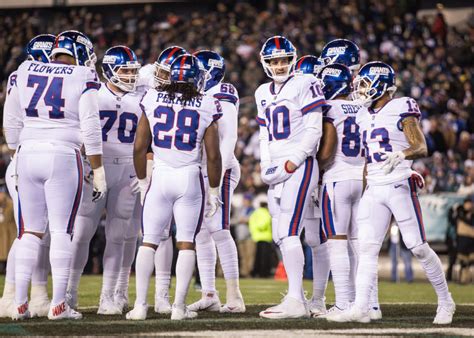 Giants will wear Color Rush uniforms Week 14 against Cowboys - Yahoo Sports