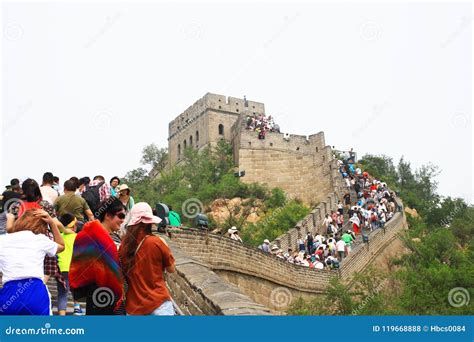 Badaling Great Wall editorial stock photo. Image of outpost - 119668888