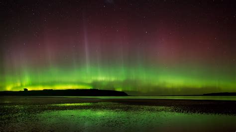 Aurora Australis Time-lapse 27 March 2017 - YouTube