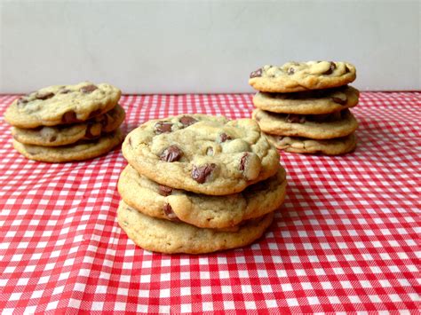 Chocolate Chip Cookies - made using cornstarch - Chez CateyLou | Chocolate chip cookies, Soft ...