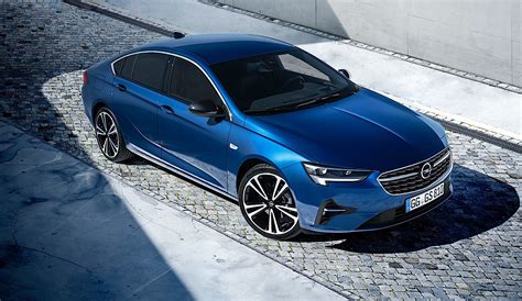 Next Opel Insignia Will (Also) Become a Crossover in 2022 - autoevolution