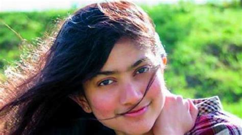 Sai Pallavi reveals why she prefers to act without makeup