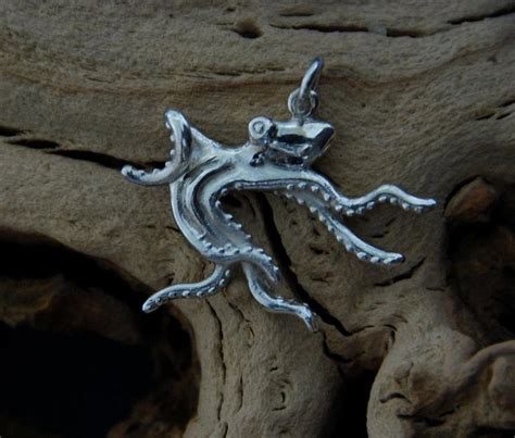 Octopus necklace in Sterling Silver | Etsy | Octopus necklace, Silver ...