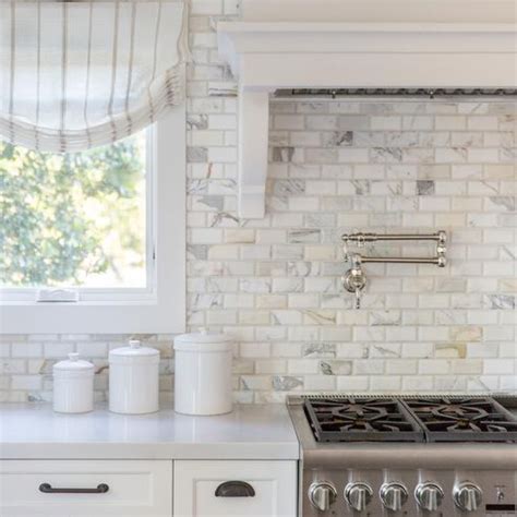 Best Quality Mosaics in New York - Home Art Tile | Kitchen backsplash designs, Kitchen cabinets ...